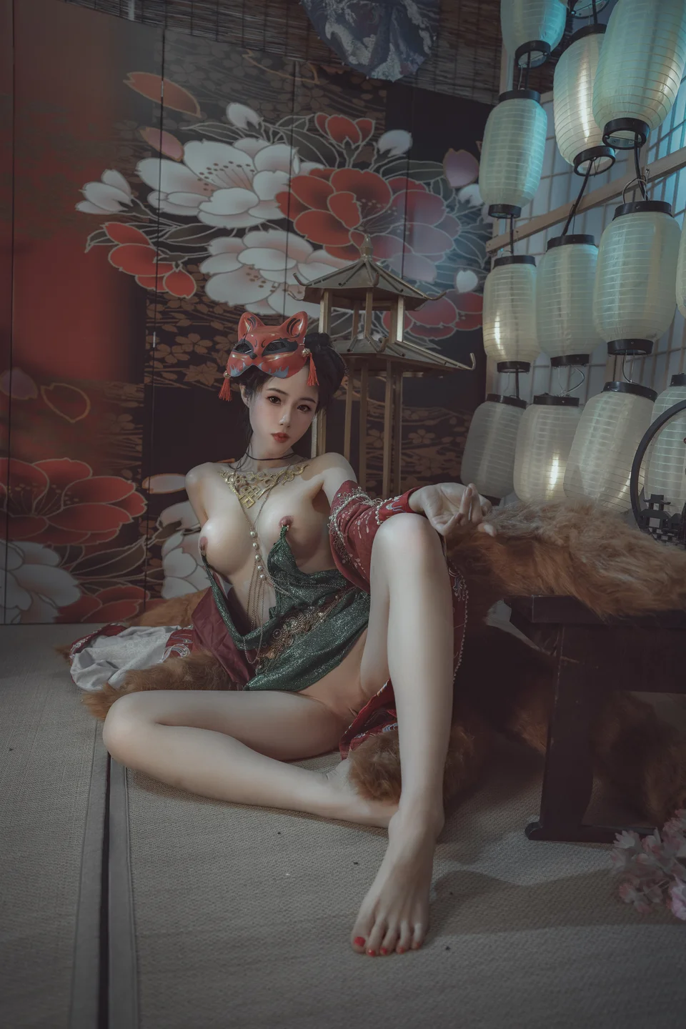 钛合金TiTi - 青丘赤狐 [64P-825MB] tg@simisebaisi 【丝足阁】043.webp